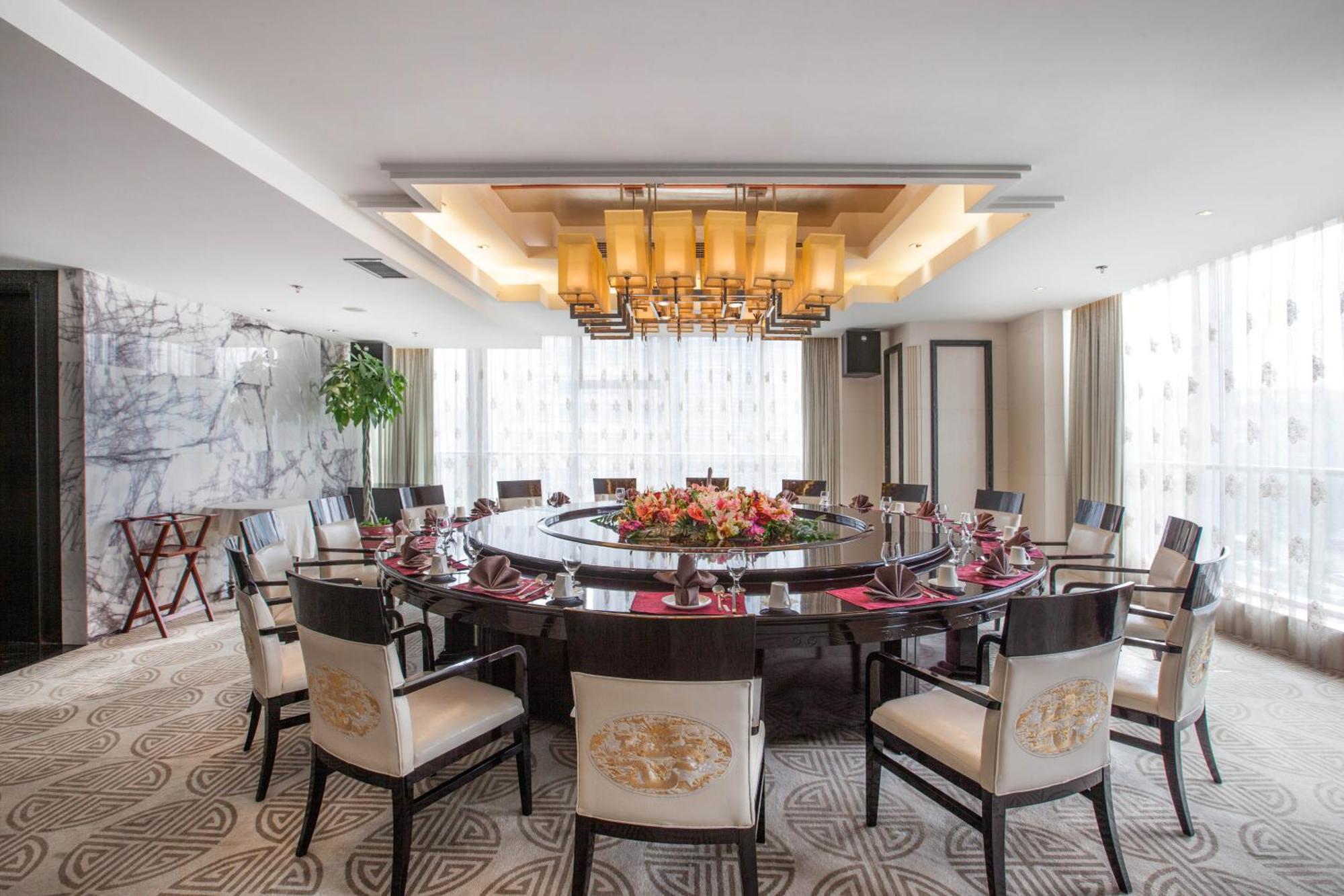 Holiday Inn Beijing Focus Square By Ihg Eksteriør bilde
